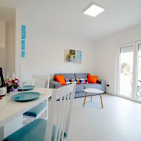 Ferienwohnung La Piazza Umag Exterior foto