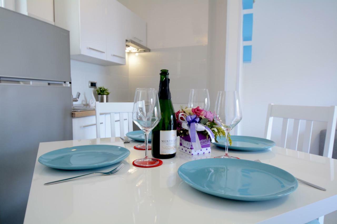 Ferienwohnung La Piazza Umag Exterior foto